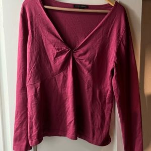 Lovely banana republic knotted long sleeve top in a very pretty fuchsia XL